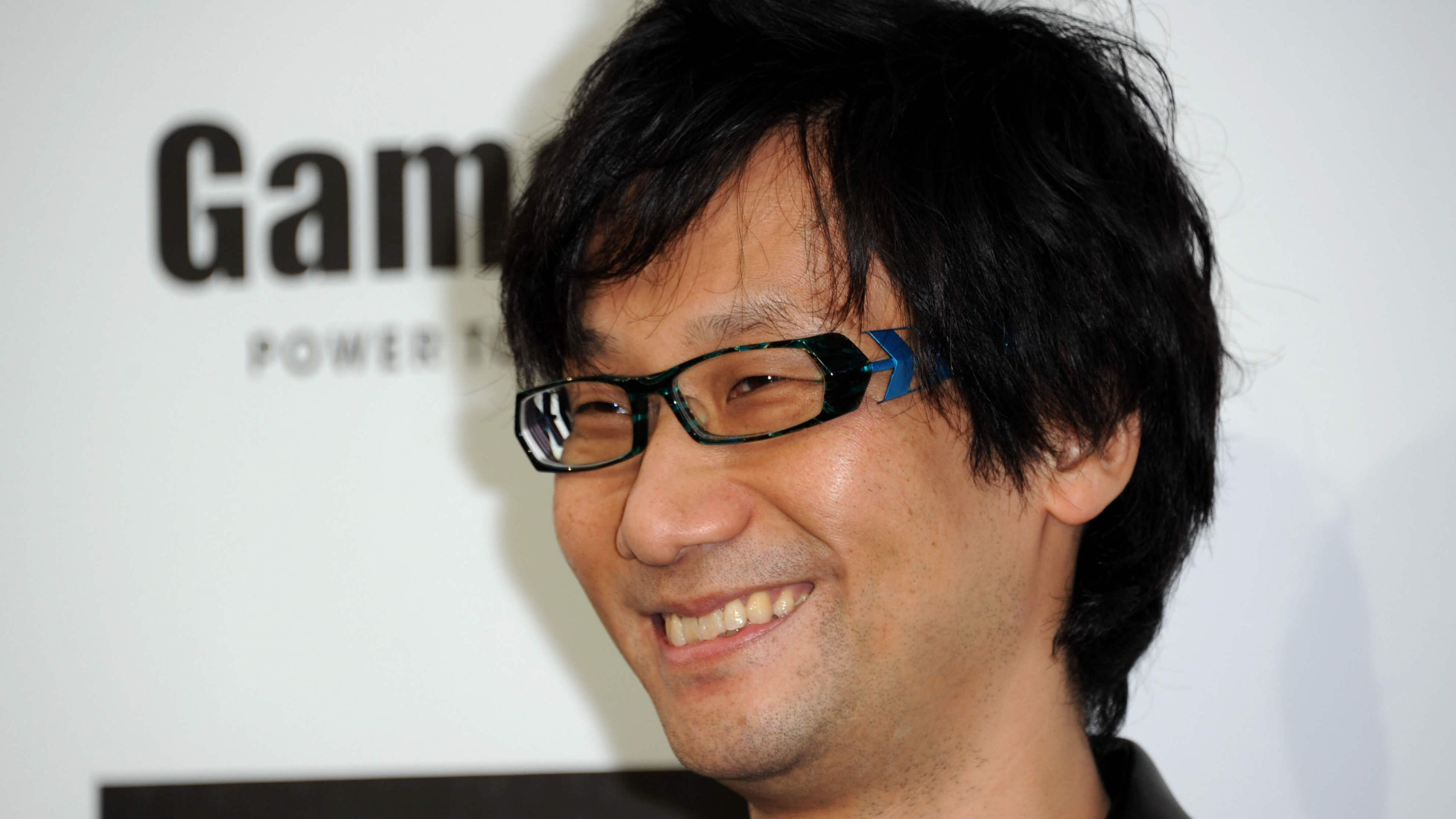 Kojima-smile-1.jpg